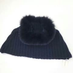 新品タグ付き★ Weekend MaxMara ファー付 マフラー スヌード 新品タグ付き☆ Weekend MaxMara ファー付 マフラー スヌード - メルカリ