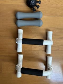 初心者向け軽量ダンベル＆腕立てバー＆握力トレーニングセットのサムネイル