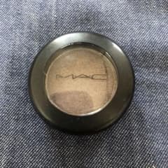 M・A・C スモール アイシャドウのサムネイル