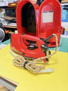 昭和レトロ ナショナルスチームアイロン ハイカセット NI-7100 - メルカリ