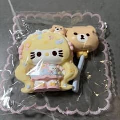 ハローキティ リラックマ　スクイーズ kikisquishyのサムネイル