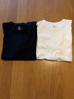 バ*ン様 Nike 長袖Tシャツ 2枚セット L 黒 白のサムネイル