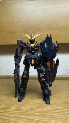 ガンダム バンシィのサムネイル