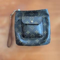 Louis Vuitton モノグラム ポーチのサムネイル