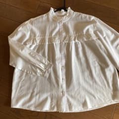 AMERICAN HOLIC  長袖白ブラウス　新品未使用品のサムネイル