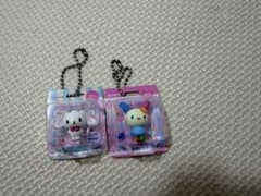 Sanrio characters ミニフィギュア キーホルダー 2種セットのサムネイル