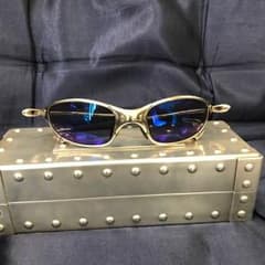 オークリー サングラス  Julietのサムネイル