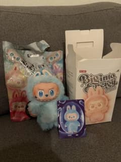 labubu POP MART Biginto Energyぬいぐるみのサムネイル