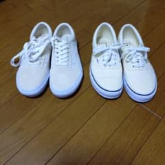 VANS ホワイト スニーカー ローカットのサムネイル