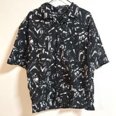ザラ　ZARA 半袖総柄シャツ リラックス S モード系　トレンド　黒　ブラック