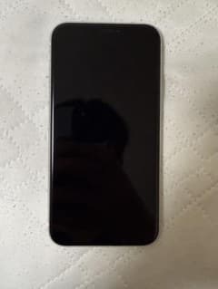 iPhone XR 128GB 白のサムネイル