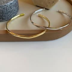 #1024 import  : twist nuance bangle goldのサムネイル