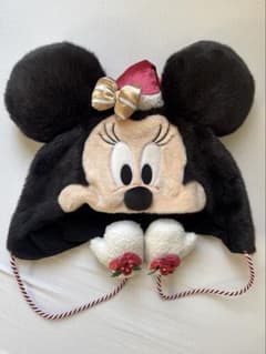 ディズニークリスマス2025 】ミニーちゃんファンキャップ - メルカリ