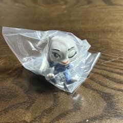 ズートピア ジュディ ガチャ フィギュア　肩ズンのサムネイル