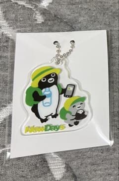 【非売品】Suicaのペンギン　アクリルキーホルダー NewDaysのサムネイル