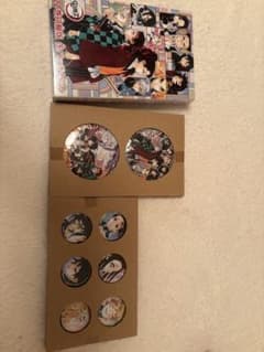 鬼滅の刃　22巻　キャラクター缶バッジ8個セットのサムネイル