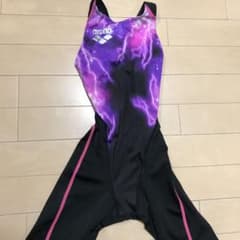 競泳水着のサムネイル