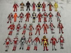 ①ウルトラマンフィギュアセット 33体のサムネイル