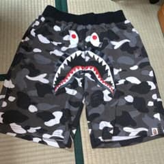 A・BATHING APE シャーク パンツのサムネイル