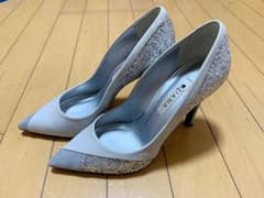 DIANA ダイアナ パンプスのサムネイル