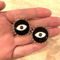 イーブルアイ　黒　目　ピアス　エスニック　ゴールド　トルコのサムネイル