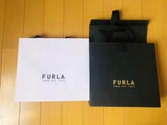 【FURLA】ショップ袋♡ 2個セット！のサムネイル
