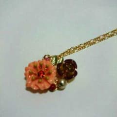 新品・未使用！フラワー ネックレス ストーンマーケットのサムネイル