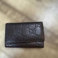 GUCCI グッチ キーケース 4連 ダークブラウンのサムネイル