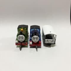 カプセルプラレール　トーマス　3両