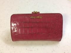 【ひぃちゃん様専用】miumiu がま口長財布のサムネイル