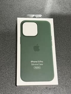 純正 iPhone13 Pro シリコンケースのサムネイル