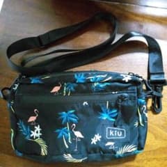 kiu ポシェットのサムネイル