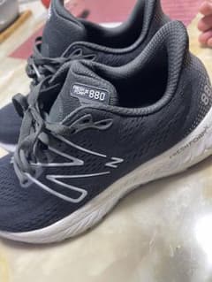 New Balance 880 FRESH FOAM グレーのサムネイル
