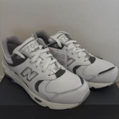 New Balance 1700 LIMITED EDITIONのサムネイル