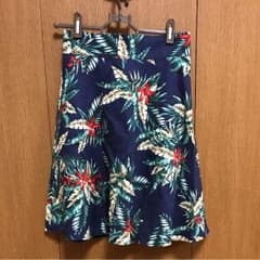 yuu様専用♡♡ボタニカル 膝丈スカートのサムネイル