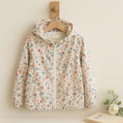 コンビミニ いちご柄アウター 130 女の子 ジャケットのサムネイル