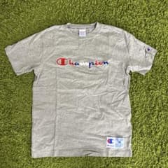 Champion グレー Tシャツ Mサイズ　ほぼ未使用のサムネイル