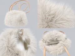 ファー ショルダーバッグ ベージュのサムネイル