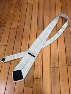 GUCCI ネクタイ シルク100% チェック柄 イタリア製のサムネイル