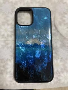 iKins スタイリッシュ iPhone12ケースのサムネイル
