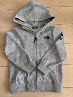THE NORTH FACE パーカー　120のサムネイル