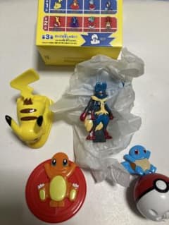 新品未使用マクドナルド　ハッピーセット　 ポケモン　4種類コンプリートセットのサムネイル