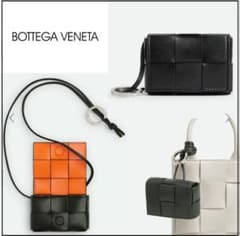 美品 BOTTEGA VENETA Cassette AirPods ケースのサムネイル