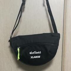 ショルダーバッグのサムネイル