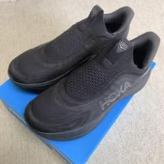Hoka Skyward Laceless 黒 Used 美品 US12D Hoka Skyward Laceless 黒 Used 美品 US12D - メルカリ