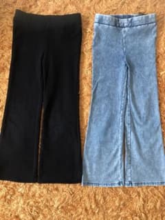 H&M ブラック＆デニムブルー フレアパンツ 110のサムネイル