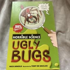 英語で科学！Horrible Science Ugly Bugs 洋書のサムネイル