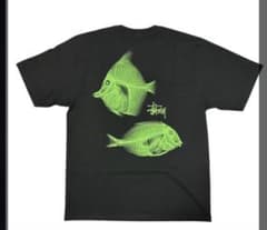 STUSSY 魚柄 バックプリント Tシャツ ブラックのサムネイル