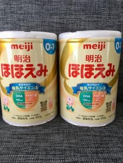 粉ミルク ほほえみ 2缶  新品未開封 おまけ付のサムネイル