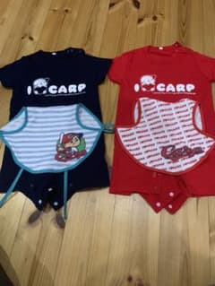 カープ ショートカバーオール2枚セット（スタイつき）のサムネイル